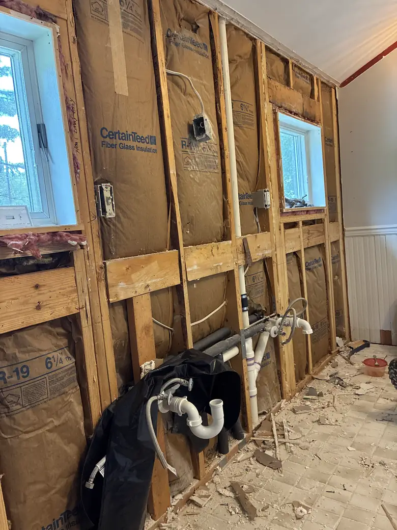 Bay window installation — photo 1