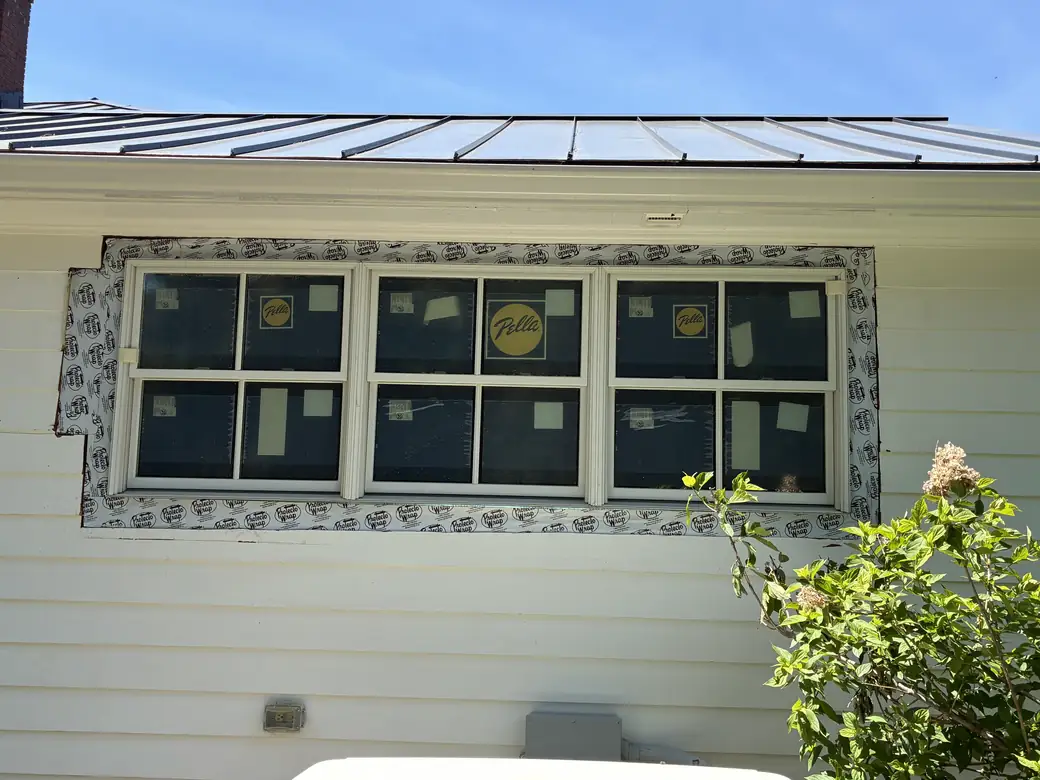 Bay window installation — photo 3