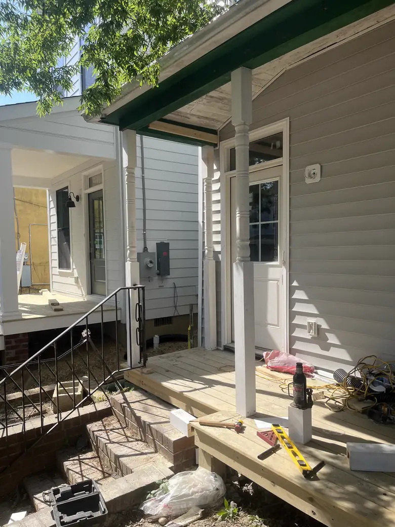 New Post and Door — photo 5